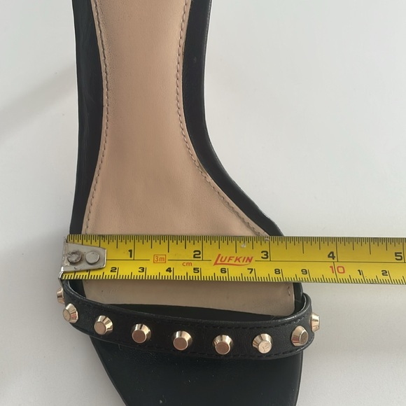 7.5 Vince Camuto Cassandy Studded Stiletto Heels Women's Black Designer - Picture 12 of 12